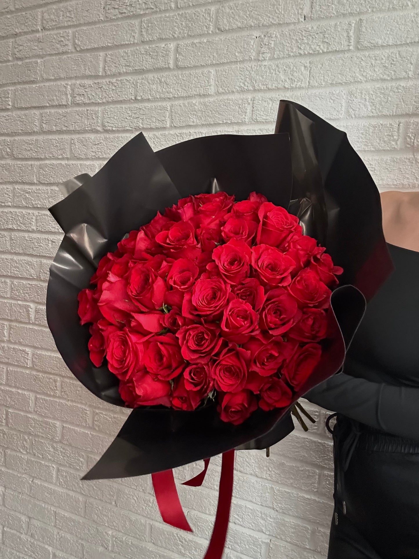 50 Red Roses