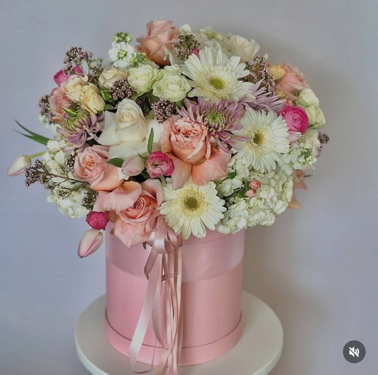 Flower Box Classic Round Blush
